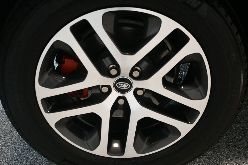 Used 2021 Land Rover Defender 110 X image 21