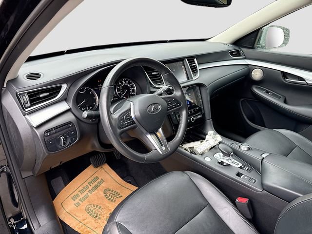 Used 2019 INFINITI QX50 Essential w/ Premium Heat Package image 10