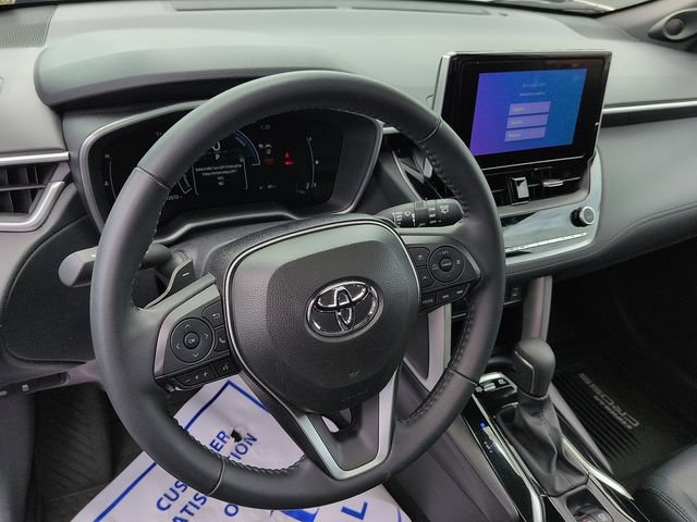 Used 2024 Toyota Corolla Cross AWD Hybrid w/ Convenience Package image 13