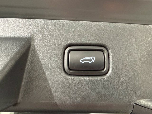 Used 2025 Hyundai Tucson Limited AWD/4WD image 12