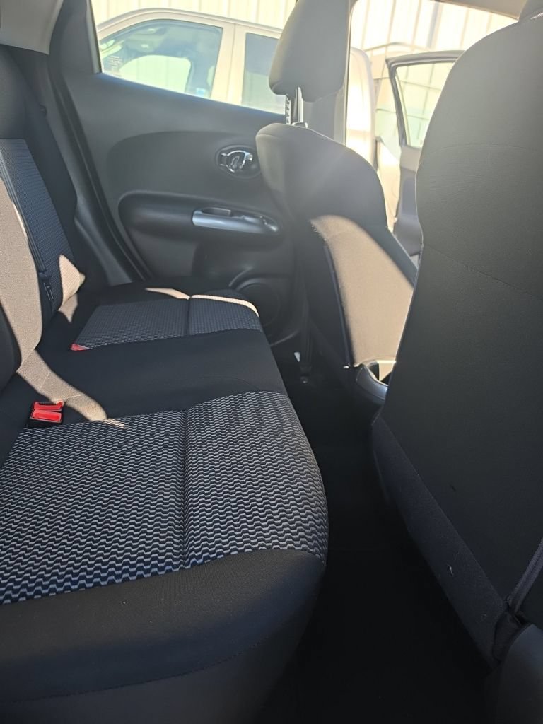 Used 2017 Nissan Juke S FWD image 19