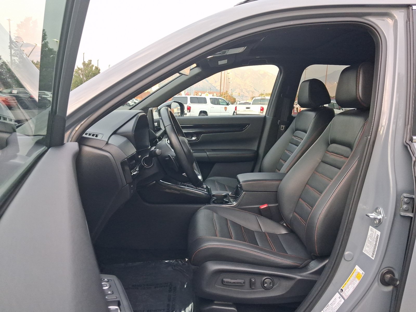 Used 2025 Honda CR-V Sport Touring image 11