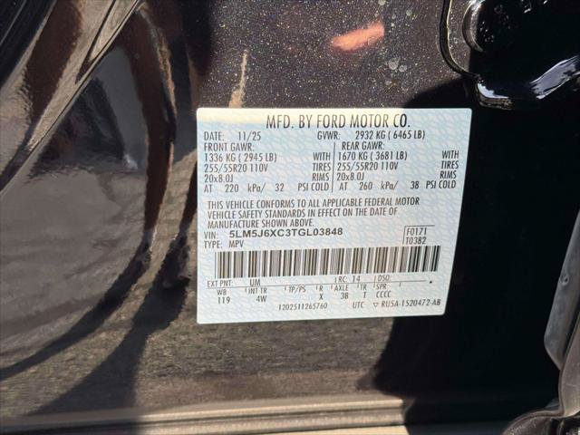 Used 2026 Lincoln Aviator AWD image 13