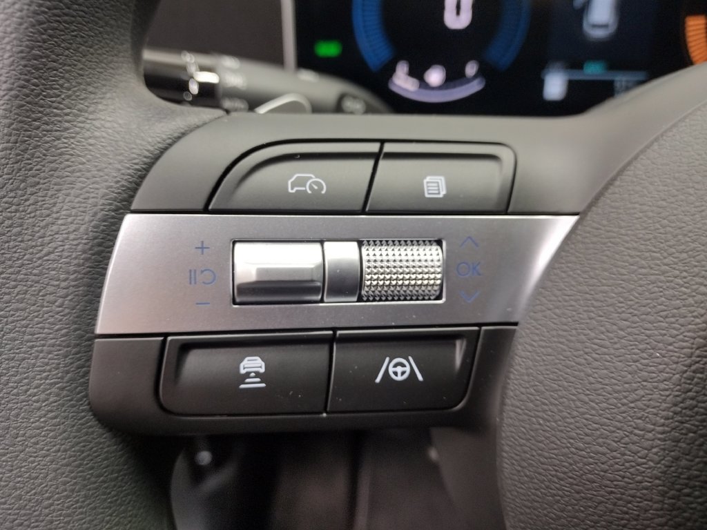 New 2026 Hyundai Tucson Blue SE AWD/4WD image 28