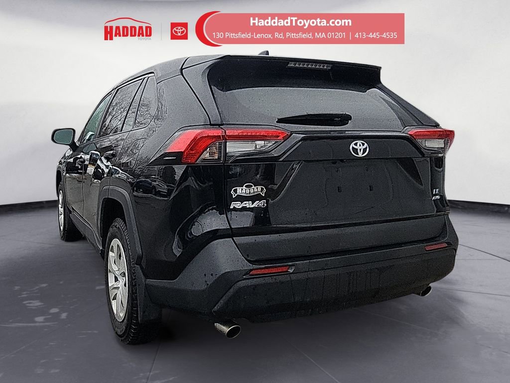 Certified 2023 Toyota RAV4 LE image 3