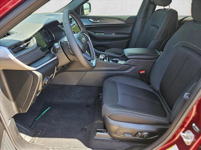 New 2025 Jeep Grand Cherokee Laredo X image 4