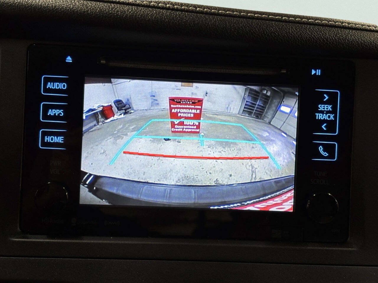 Used 2017 Toyota Sienna XLE Premium AWD/4WD image 30