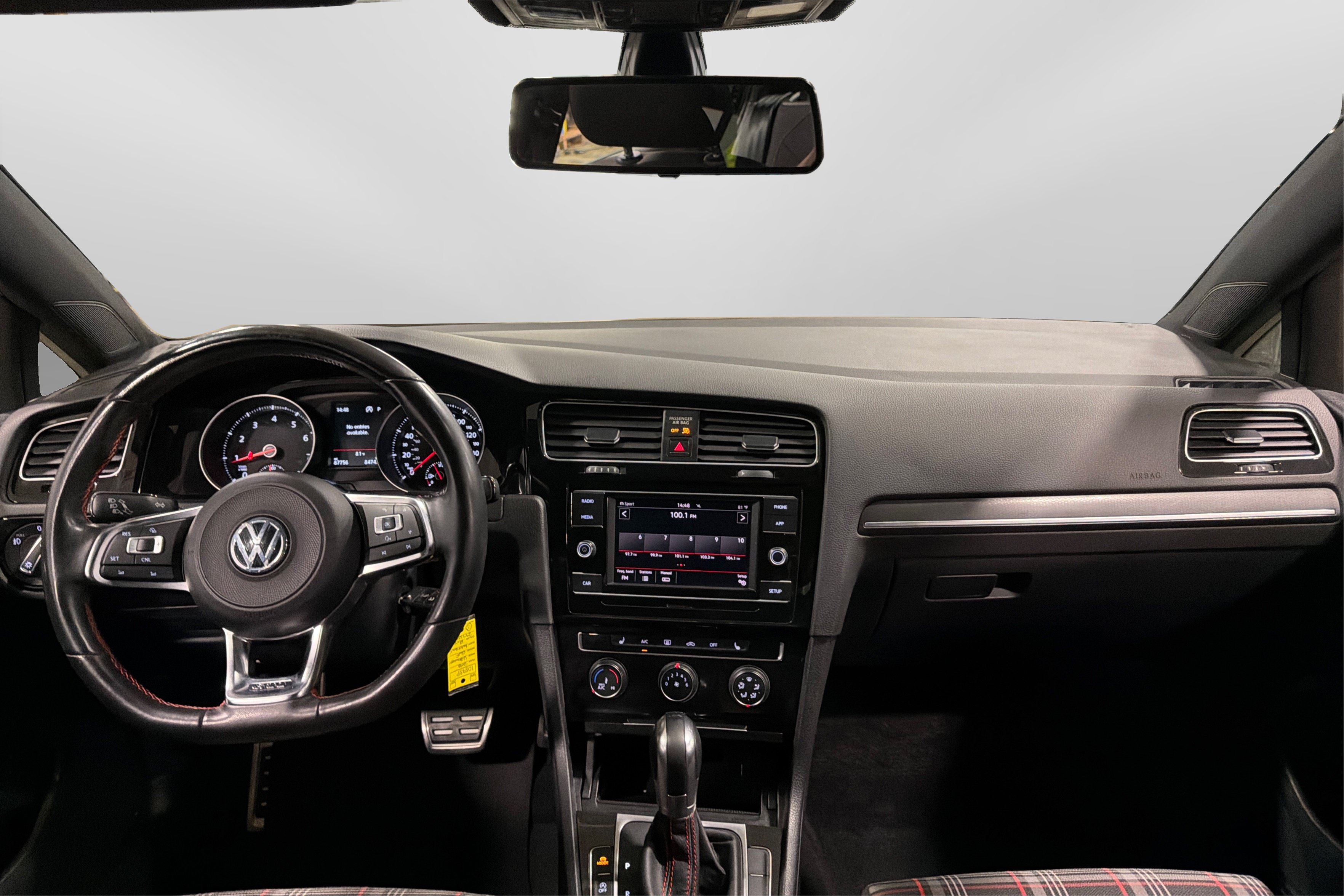 Used 2018 Volkswagen GTI S FWD image 22
