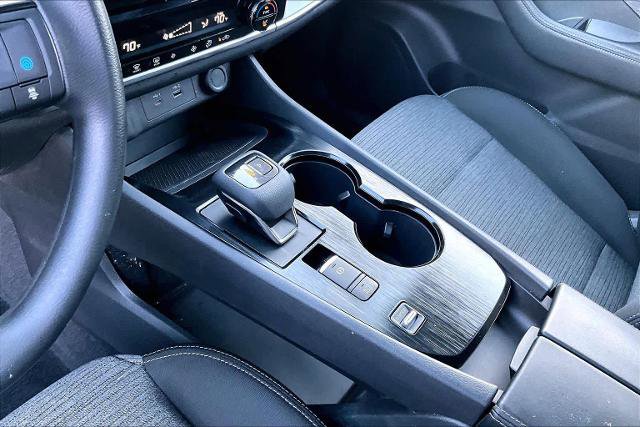 Certified 2023 Nissan Rogue SV image 16