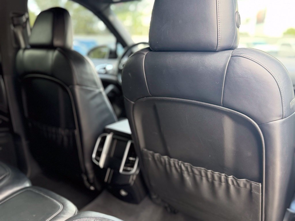Used 2016 Porsche Cayenne AWD/4WD image 20