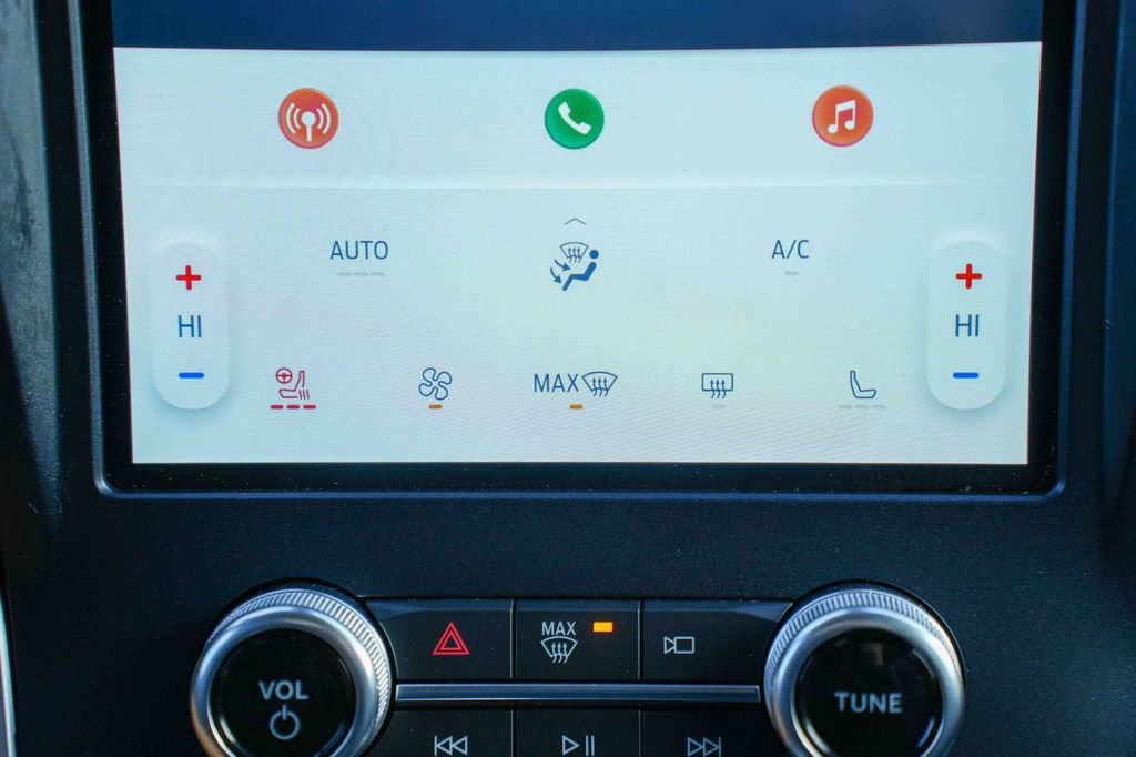 Used 2024 Ford Edge SEL w/ Convenience Package image 38