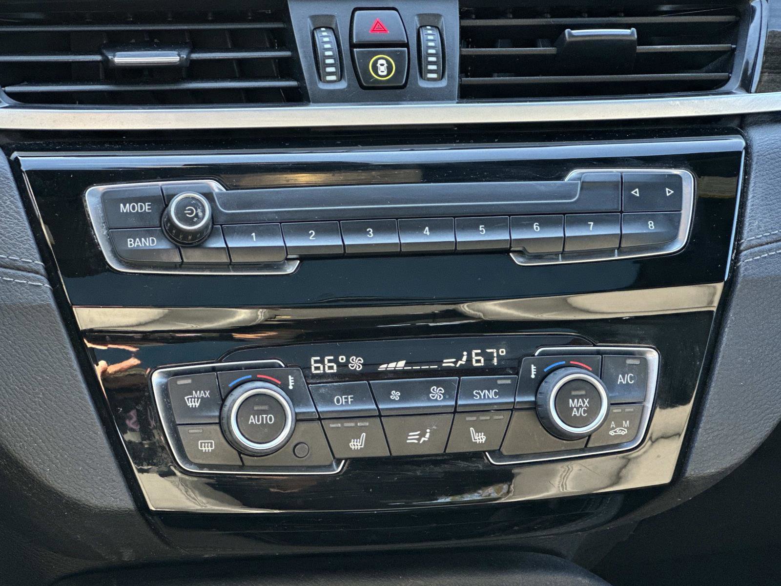 Used 2021 BMW X1 xDrive28i w/ Premium Package image 23