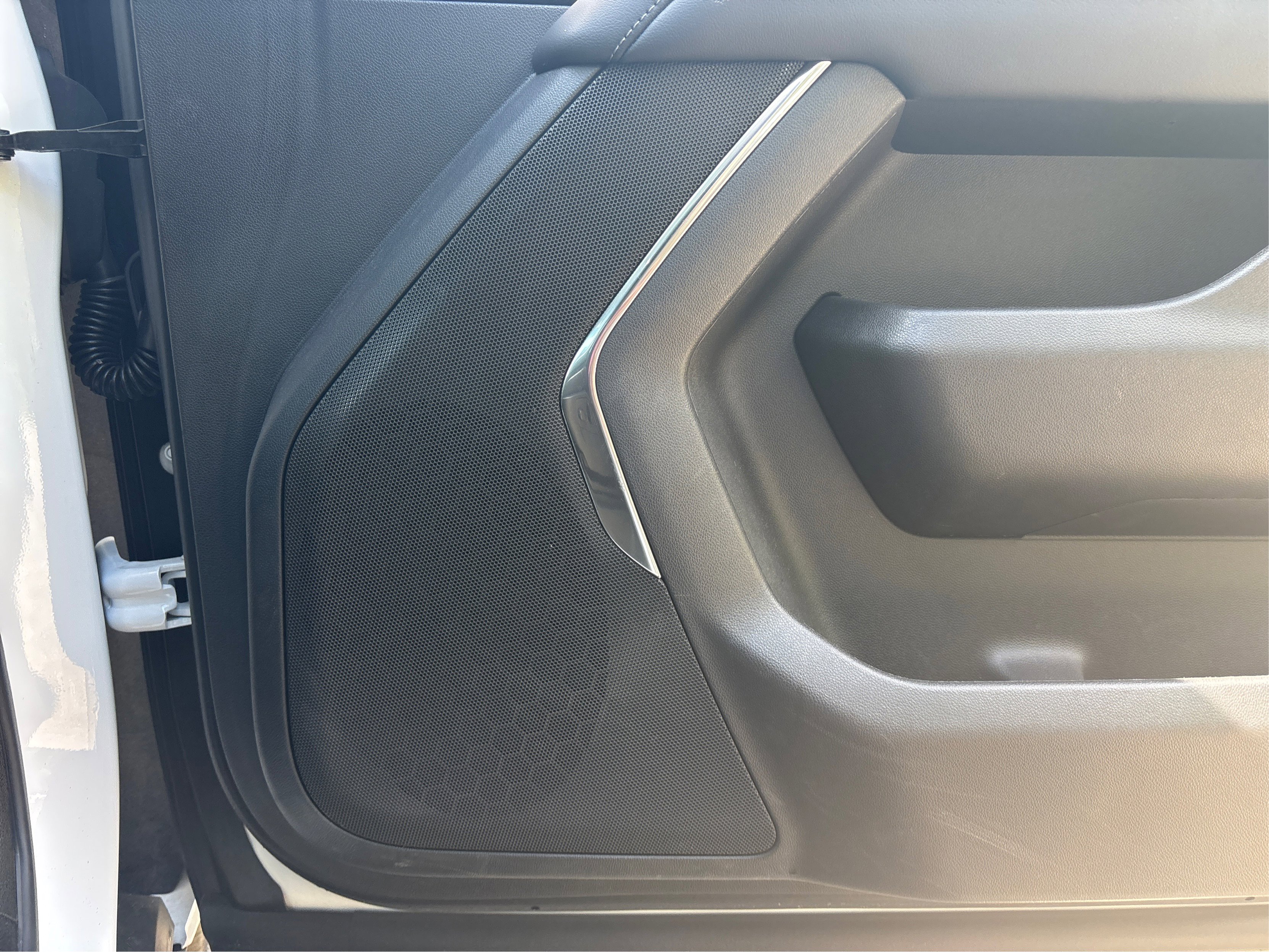 Used 2023 Chevrolet Suburban LS image 60