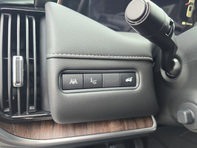 New 2026 Nissan Armada Platinum image 28