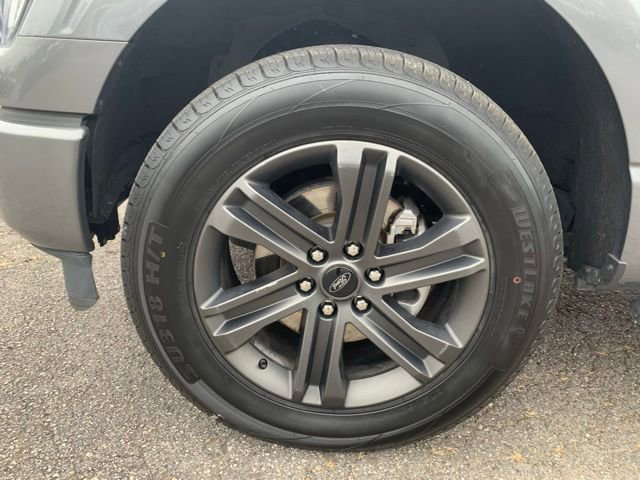 Certified 2022 Ford F150 XLT w/ Equipment Group 302A High image 29