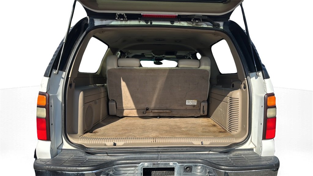 Used 2004 GMC Yukon XL SLT w/ Preferred Equipment Group image 19