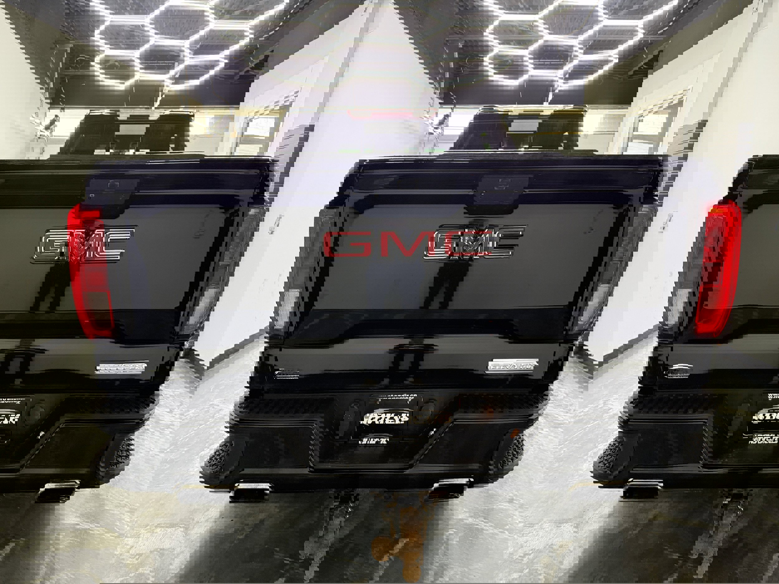 Used 2019 GMC Sierra 1500 Elevation image 8