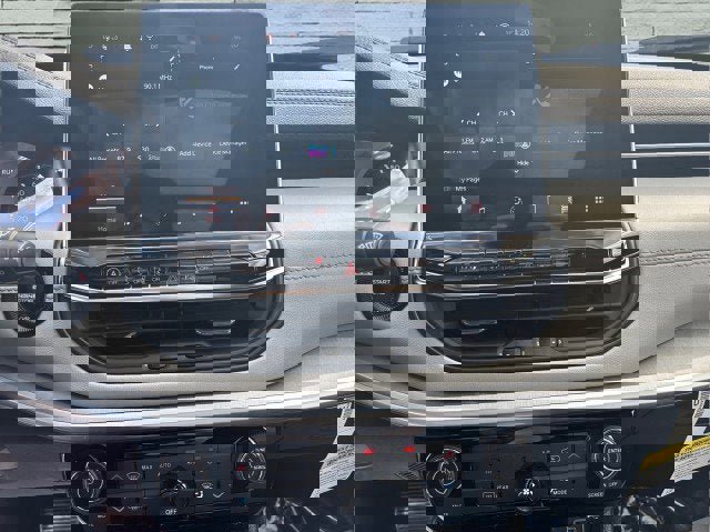 New 2025 Jeep Compass Limited w/ Sun & Sound Group image 11