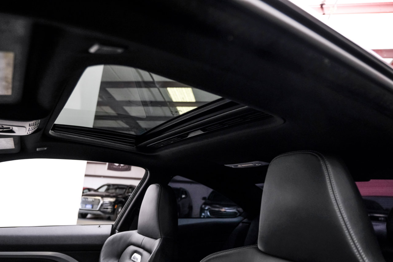 Used 2015 BMW M4 Coupe w/ Executive Package image 5