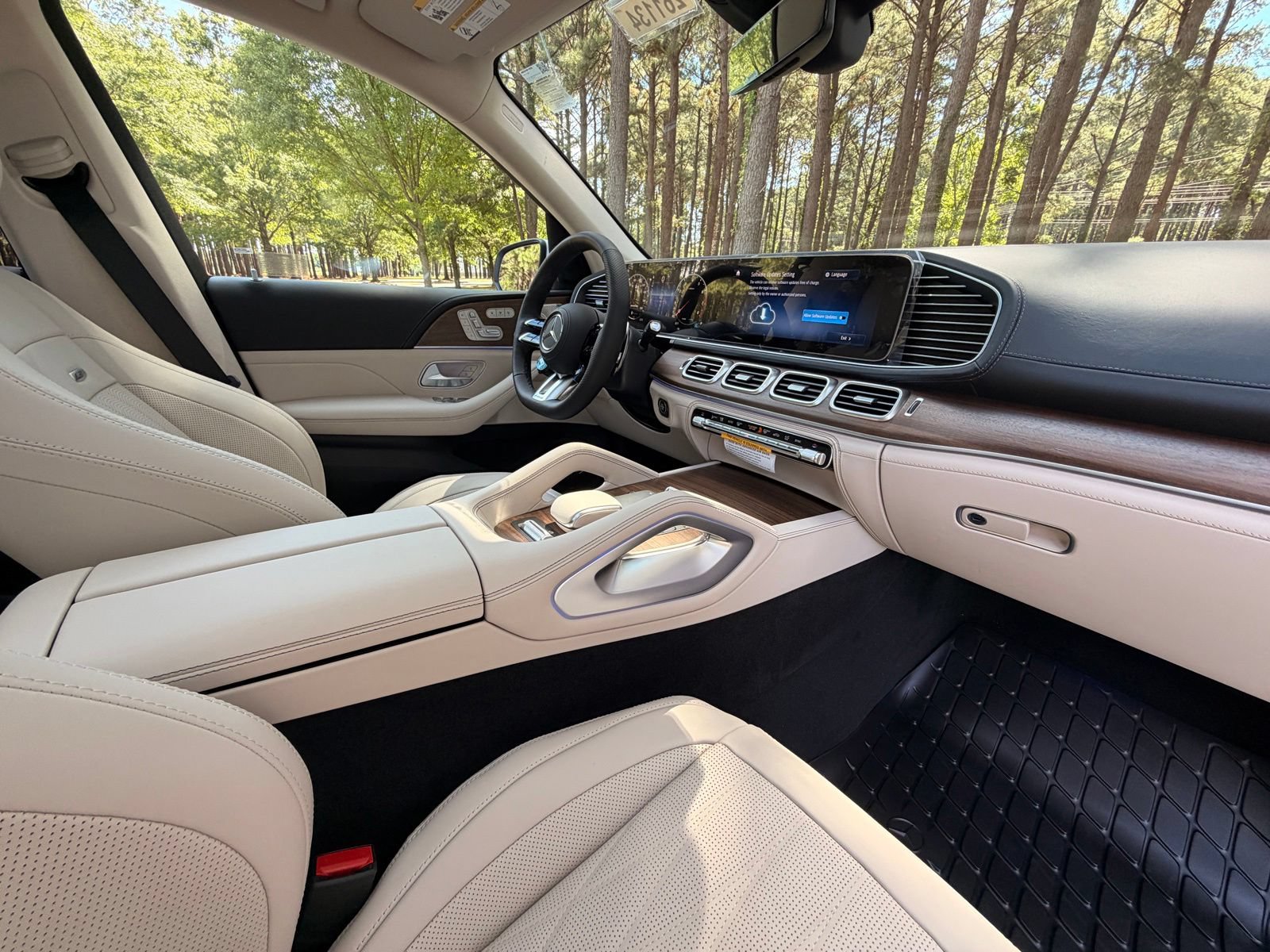 New 2026 Mercedes-Benz GLE 53 AMG 4MATIC image 13