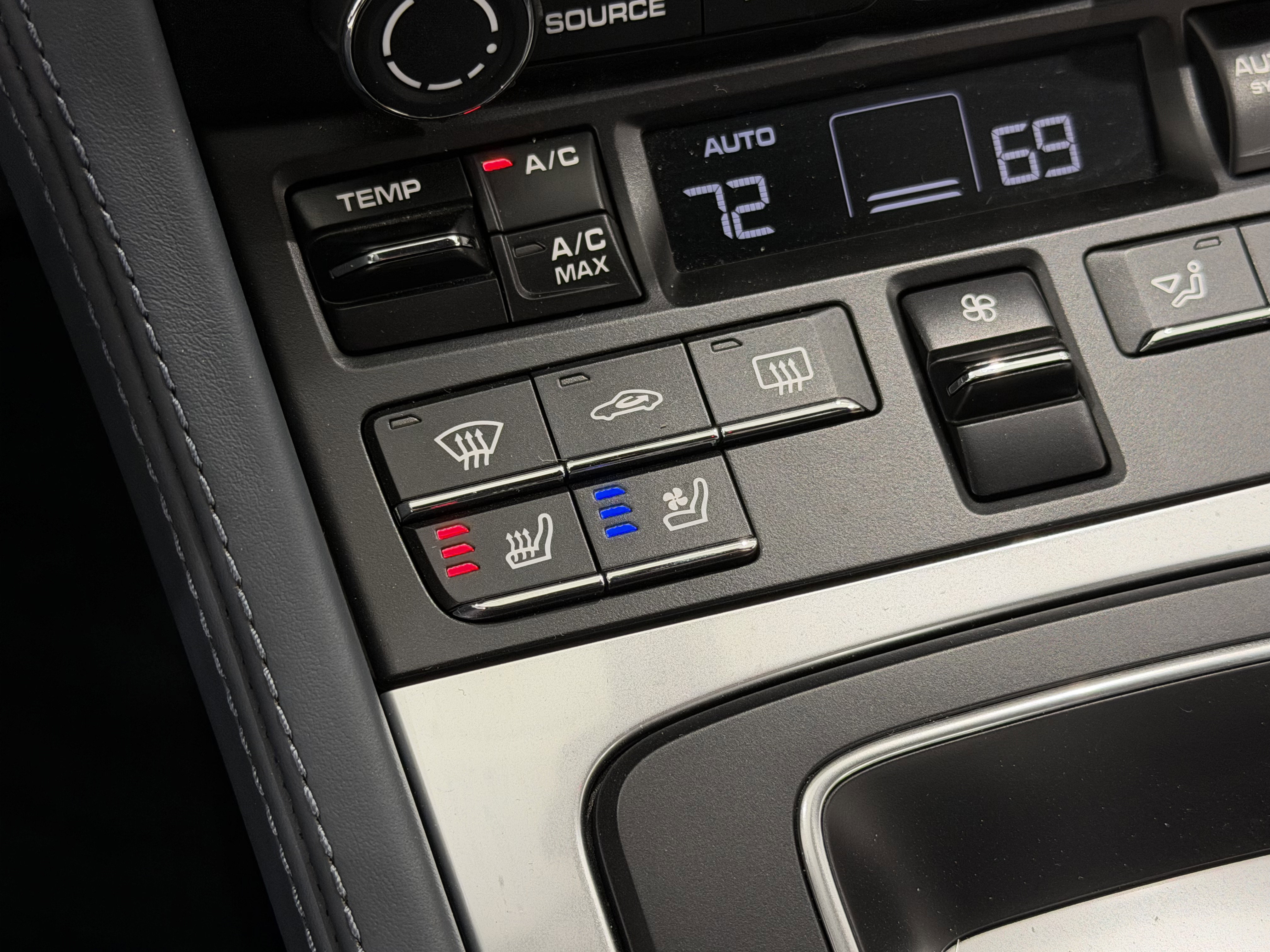 Certified 2025 Porsche 718 Boxster S image 43