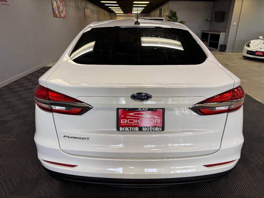 Used 2019 Ford Fusion S image 13