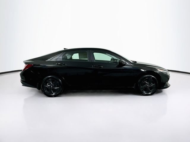 Certified 2023 Hyundai Elantra SEL w/ Cargo Package FWD image 10