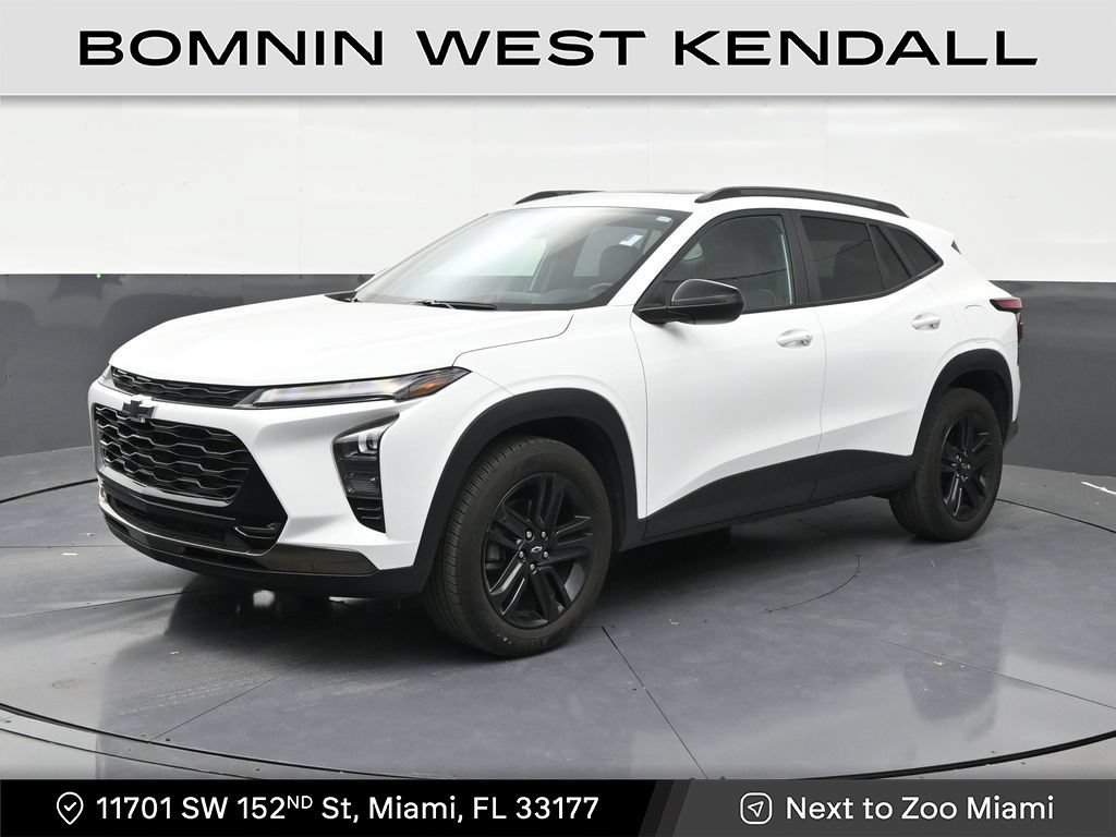 Used 2025 Chevrolet Trax ACTIV FWD image 1