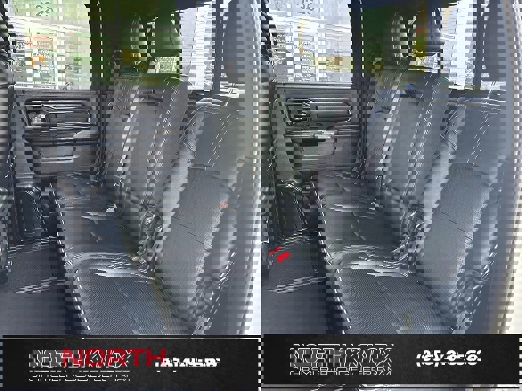 Used 2024 RAM 3500 Limited image 20