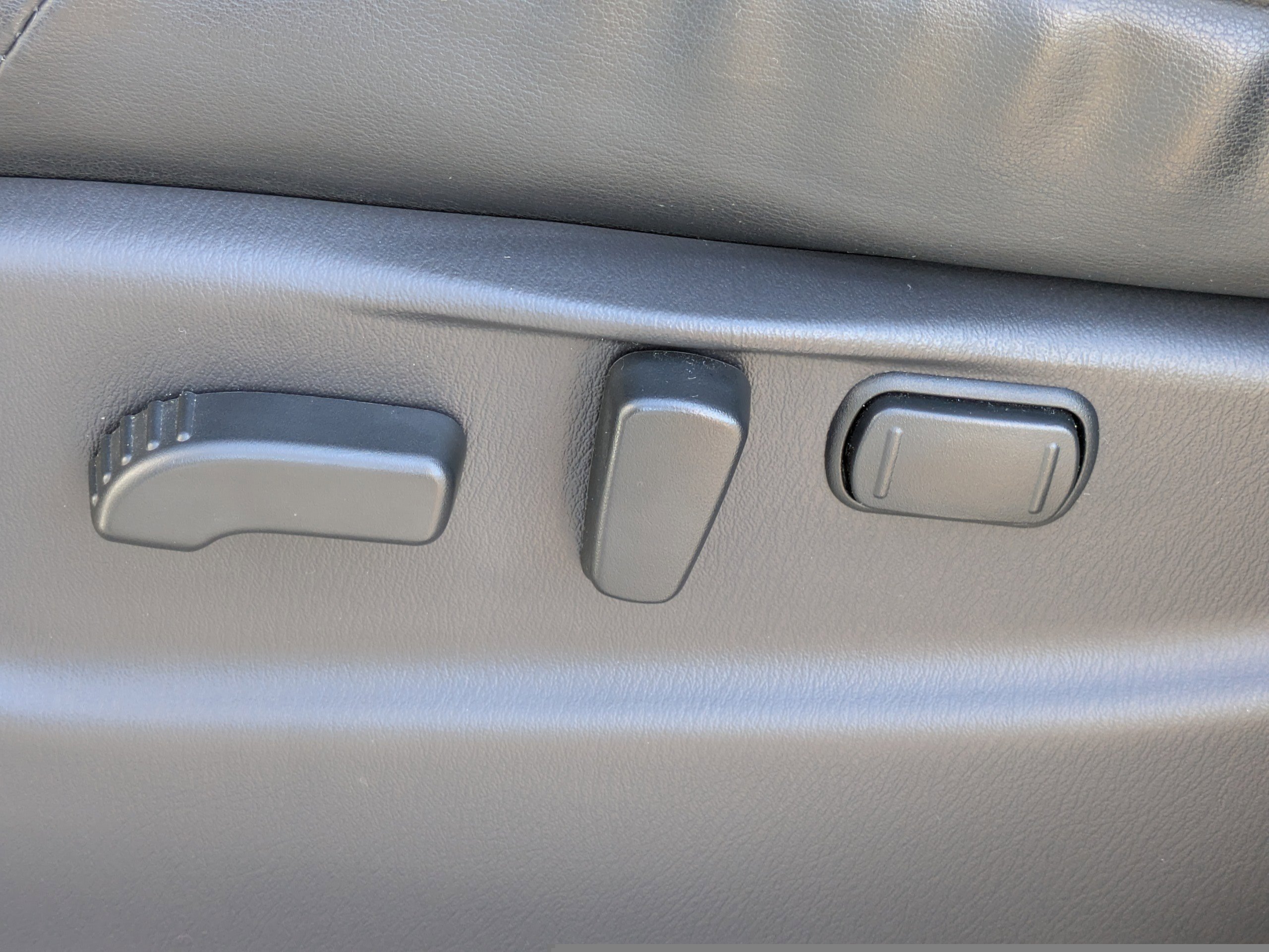 Used 2019 INFINITI QX80 Luxe w/ Proassist Package image 19