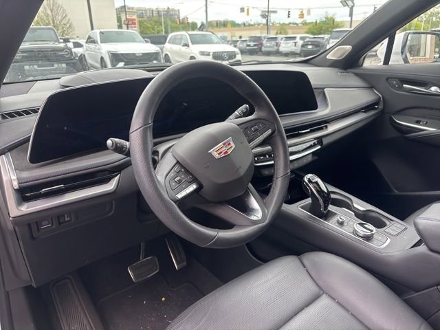 Used 2024 Cadillac XT4 Sport AWD/4WD image 5