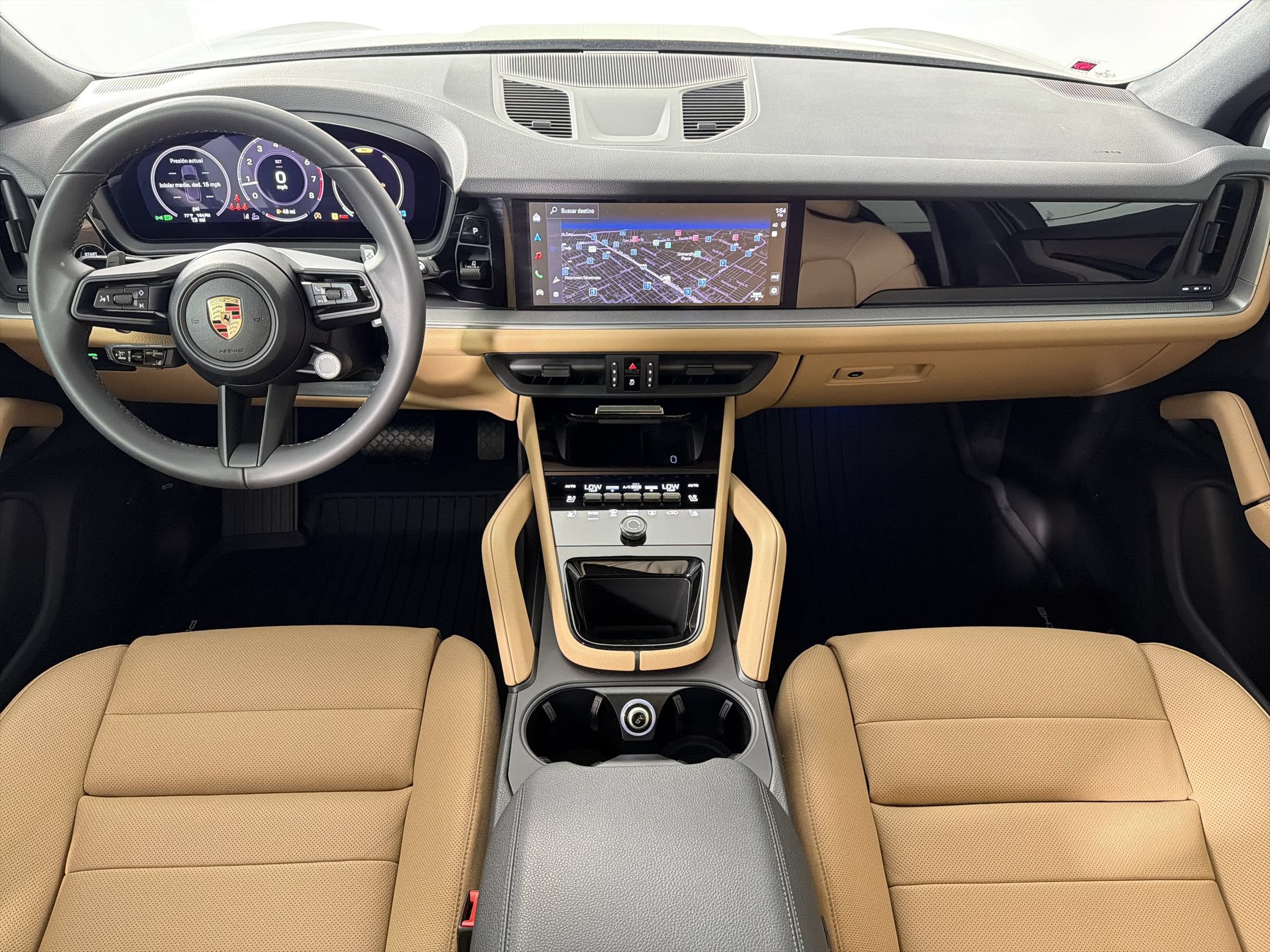 Used 2026 Porsche Cayenne AWD/4WD image 17