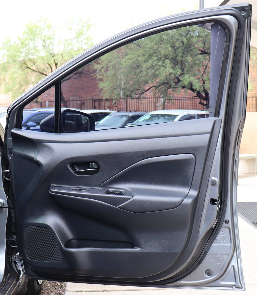 Used 2024 Nissan Versa S w/ Trunk Package FWD image 33