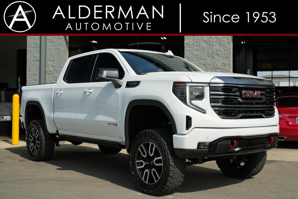 Used 2024 GMC Sierra 1500 AT4 w/ Technology Package image 1