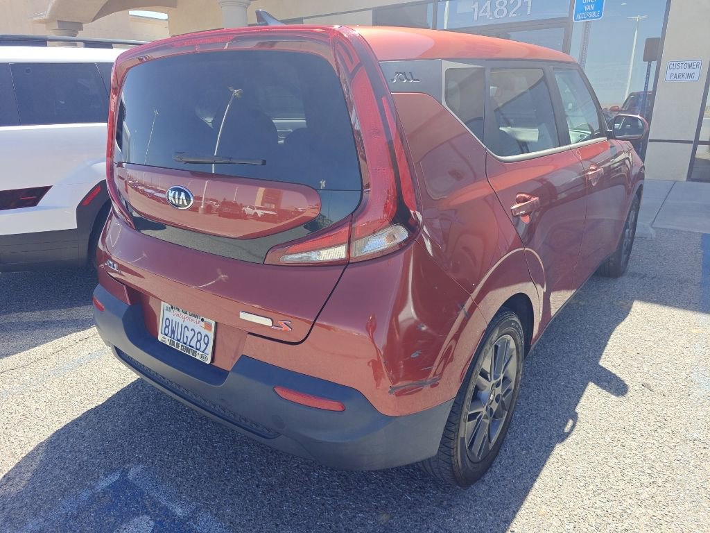 Used 2021 Kia Soul S image 6