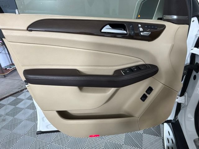 Used 2017 Mercedes-Benz GLS 450 4MATIC image 17