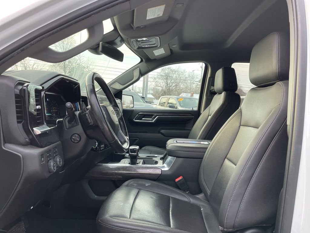 Used 2022 Chevrolet Silverado 1500 LTZ w/ LPO, Dark Essentials Package image 10