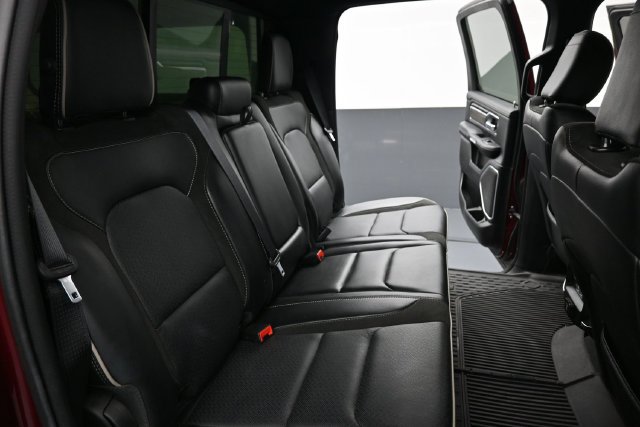 Used 2022 RAM 1500 Laramie w/ Sport Appearance Package AWD/4WD image 25
