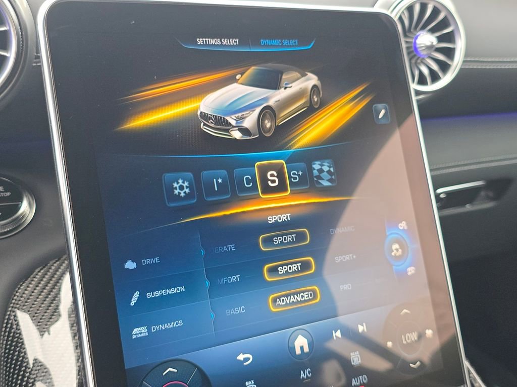 New 2026 Mercedes-Benz SL 63 AMG 4MATIC image 34