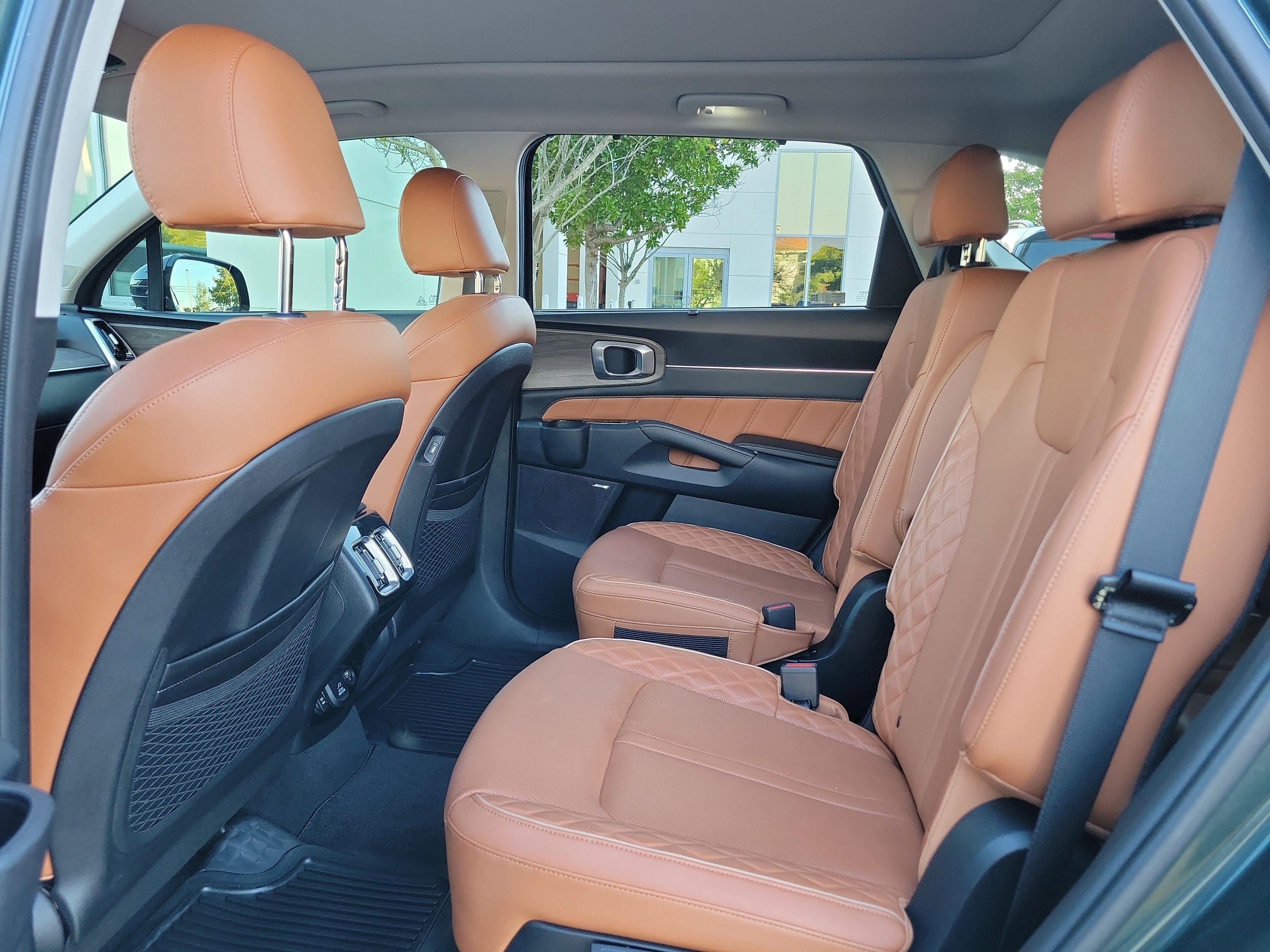 Used 2023 Kia Sorento SX Prestige image 15