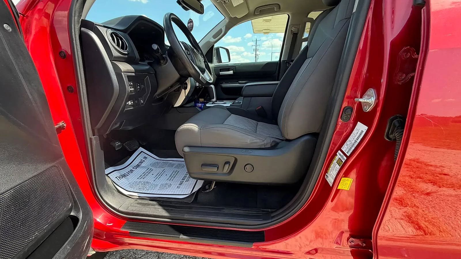 Used 2021 Toyota Tundra SR5 w/ Convenience Package RWD image 8