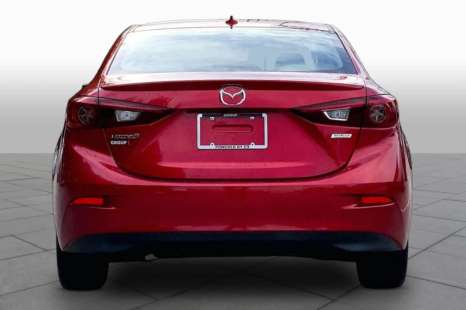 Used 2014 MAZDA MAZDA3 s Grand Touring w/ Technology Package FWD image 5