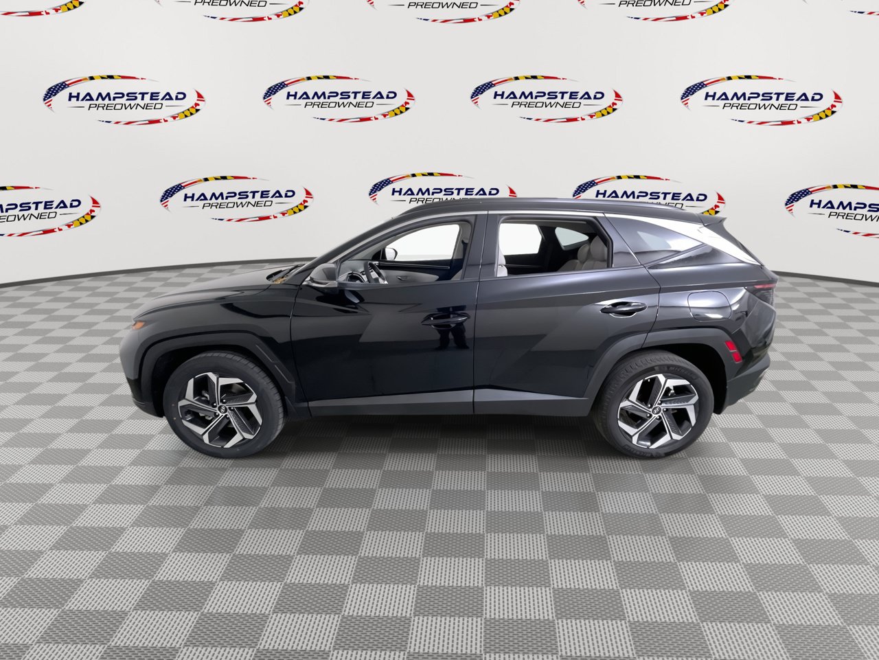 Used 2023 Hyundai Tucson Limited w/ Winter Package AWD/4WD image 5