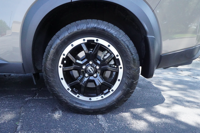 Used 2024 Nissan Pathfinder Rock Creek AWD/4WD image 34