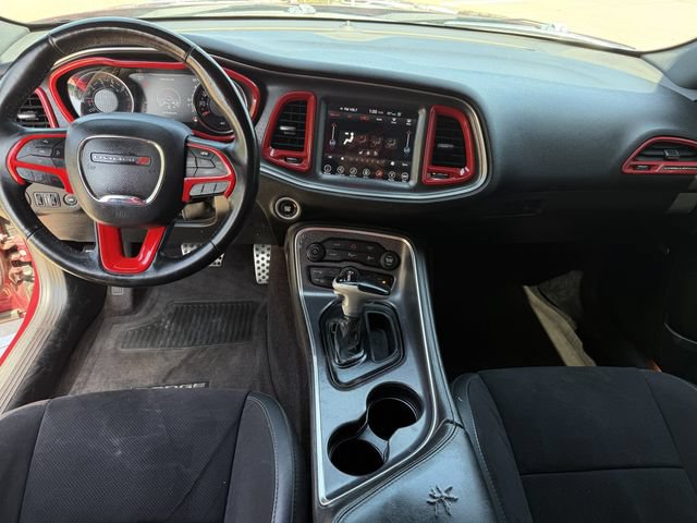 Used 2017 Dodge Challenger R/T Plus RWD image 9