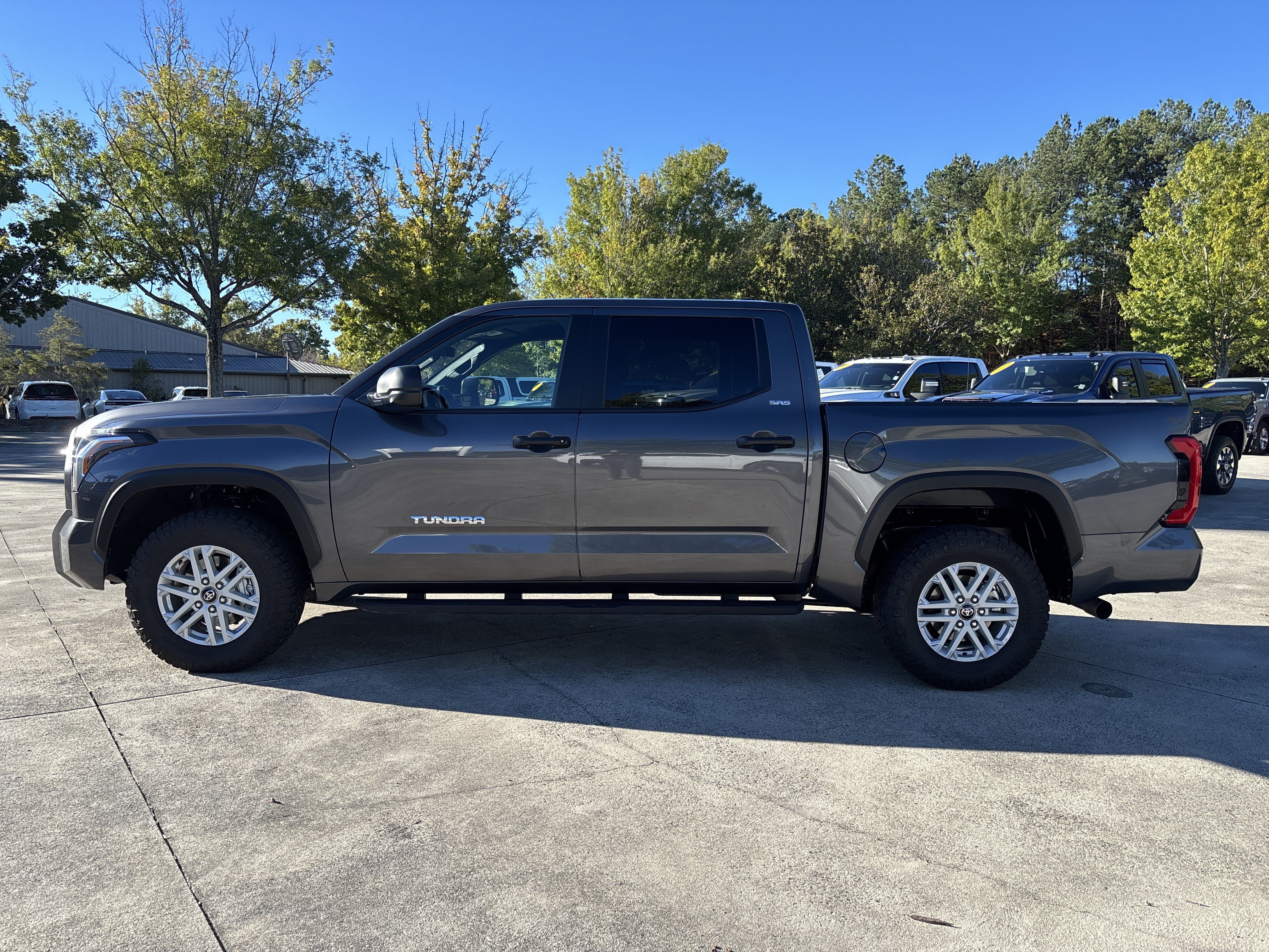 Used 2026 Toyota Tundra SR5 AWD/4WD image 4