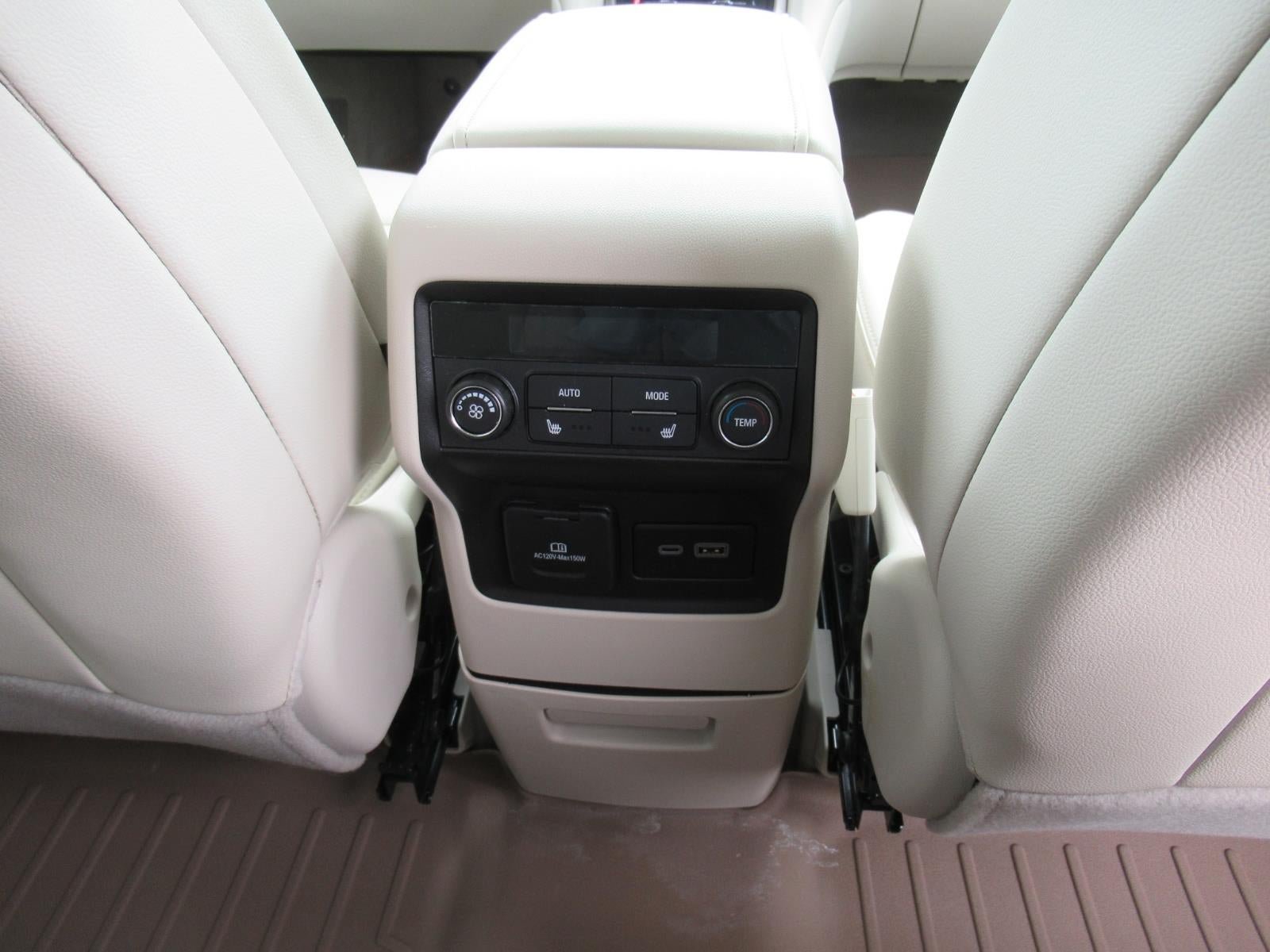 Used 2023 GMC Acadia Denali w/ Denali Ultimate Package FWD image 36