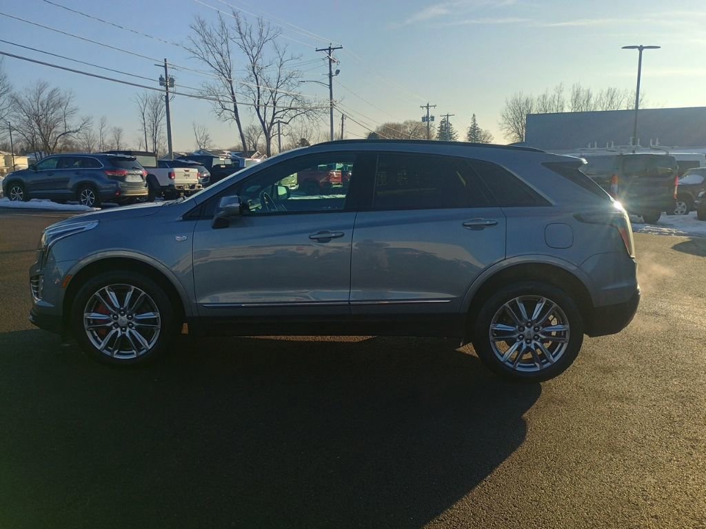 Used 2023 Cadillac XT5 Sportv w/ LPO, Floor Liner Package AWD/4WD image 5
