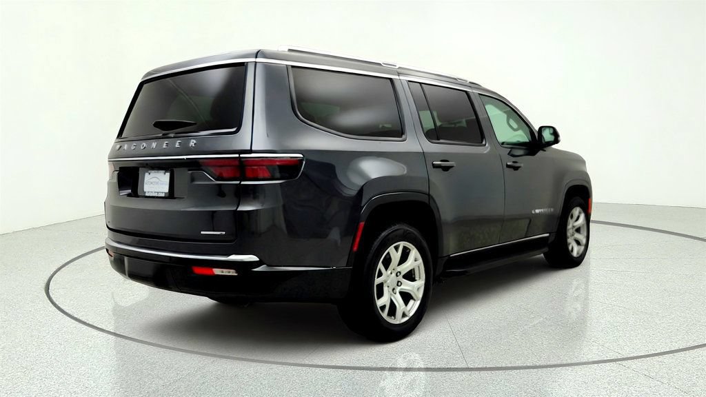 Used 2022 Jeep Wagoneer Series I w/ Premium Group I AWD/4WD image 5