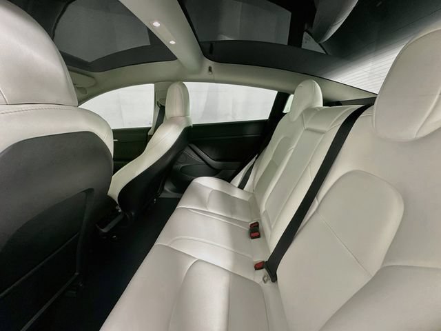 Used 2022 Tesla Model 3 Long Range AWD/4WD image 22